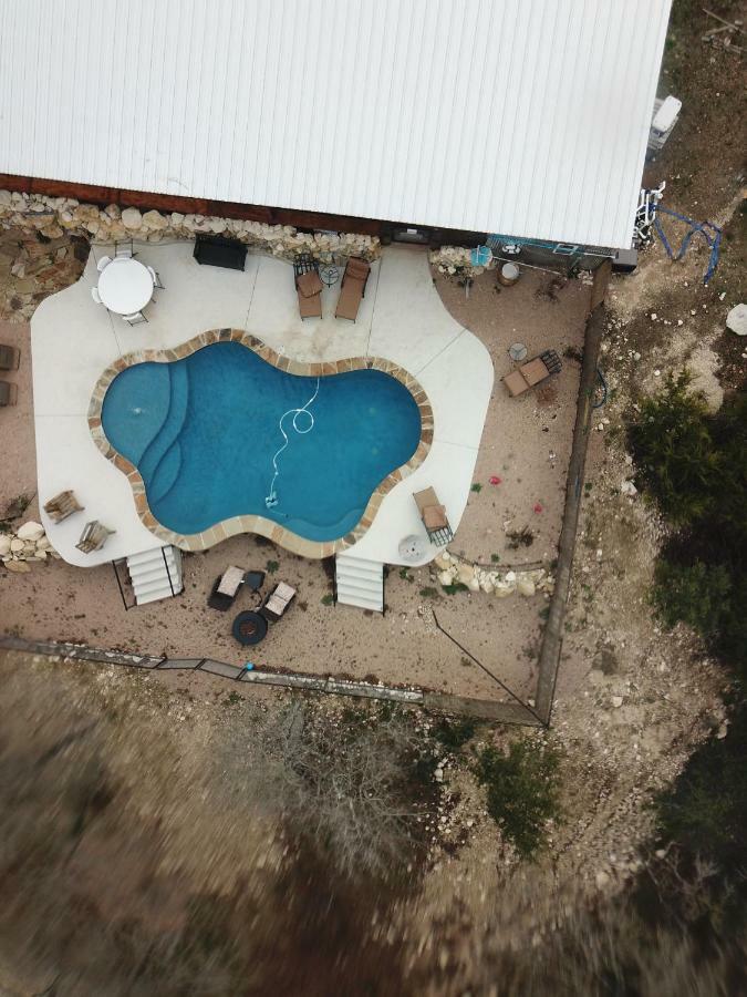 Al'S Hideaway Glamping Tents Otel Pipe Creek Dış mekan fotoğraf